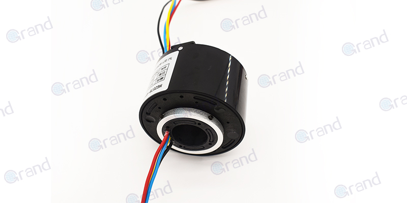 pallet wrapping slip ring