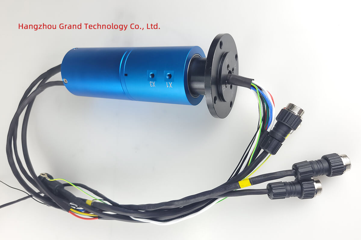 Pneumatic electrical slip ring